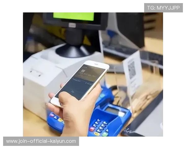 赛事组织方推行无现金支付试点，便民措施获好评，无现金支付的定义