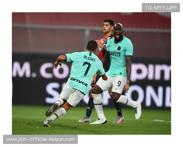 国米桑切斯灵动跑动极具威胁