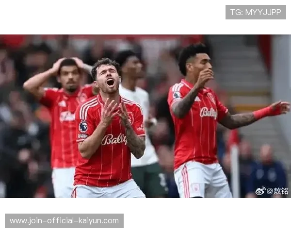 西汉姆联高位压迫连连夺回关键球权